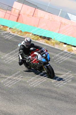 media/Oct-15-2022-TrackXperience (Sat) [[8f70b8b0be]]/Group 2/session 2 turn 3 and 4/